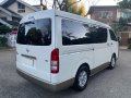 Selling White Toyota Hiace 2010 in Quezon -8