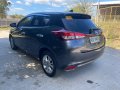 Selling Silver Toyota Yaris 2018 in Las Piñas-5