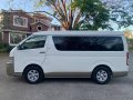 Selling White Toyota Hiace 2010 in Quezon -4