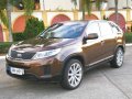 Brown Kia Sorento 2014 for sale in Mandaluyong-7