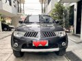 Selling Grey Mitsubishi Montero 2011 in Quezon City-8