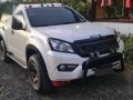 Pearl White Isuzu Mu-X 2016 for sale in Magarao-7