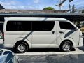 Selling Pearl White Toyota Hiace Super Grandia 2016 in Las Piñas-6