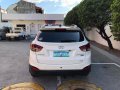 White Hyundai Tucson 2010 for sale in Automatic-3