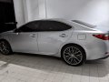 Selling Silver Lexus ES 2013 in San Pedro-2