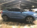 Blue Volvo XC40 2018 for sale in Automatic-6