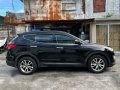 Selling Black Hyundai Santa Fe 2013 in Quezon City-1