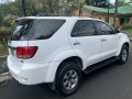 Sell White 2008 Toyota Fortuner in Manila-6