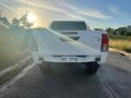 White Toyota Hilux 2016 for sale in Mandaluyong-7