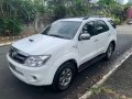 Sell White 2008 Toyota Fortuner in Manila-8