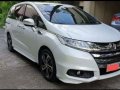 Selling White Honda Odyssey 2015 in Cainta-0