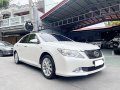 Selling Pearl White Toyota Camry 2014 in Bacoor-8