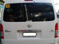 Pearl White Toyota Hiace 2015 for sale in Manual-3