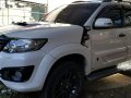 Selling Pearl White Toyota Fortuner 2015 in Baguio-8