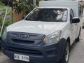 Sell Pearl White 2018 Isuzu D-Max in Manila-0