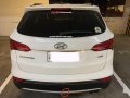 Selling White 2017 Hyundai Santa Fe in Malay-0