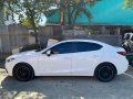 Pearl White Mazda 3 2016 for sale in Automatic-2