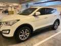 Selling White 2017 Hyundai Santa Fe in Malay-2