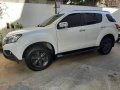 Pearl White Isuzu Mu-X 2015 for sale in Makati-3