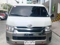 Selling Pearl White Toyota Hiace 2015 in Quezon-8