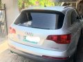 Pearl White Audi Q7 2007 for sale in Makati -1