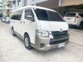 Selling Pearl White Toyota Hiace 2015 in Quezon-7
