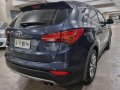 Selling Black Hyundai Santa Fe 2015 in Manila-6