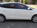 White Toyota Yaris 2018 for sale in Parañaque-4