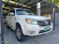 Selling White Ford Everest 2012 in Las Piñas-7