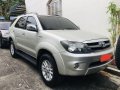 Silver Toyota Fortuner 2006 for sale in Manila-7