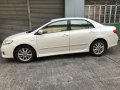 Pearl White Toyota Corolla Altis 2009 for sale in Pasig-2