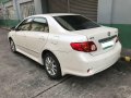 Pearl White Toyota Corolla Altis 2009 for sale in Pasig-0