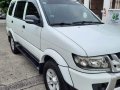 Selling White Isuzu Crosswind 2016 in Manila-0