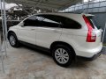 Selling Pearl White Honda CR-V 2009 in Quezon-2