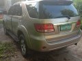 Selling Silver Toyota Fortuner 2006 in Manila-7