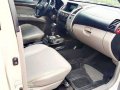 Pearl White Mitsubishi Montero 2009 for sale in Quezon -2