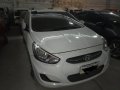 Selling White Hyundai Accent 2018 in Quezon -3