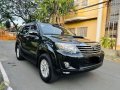 Selling Black Toyota Fortuner 2014 in Las Piñas-5