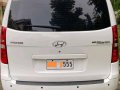 Selling White Hyundai Starex 2018 in Taguig-2