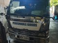 Selling White Isuzu Elf 2016 in Marikina-5