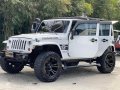 Pearl White Jeep Wrangler 2014 for sale in Quezon -7