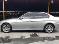 Silver BMW 320I 2009 for sale in Pasig-6