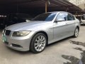 Silver BMW 320I 2009 for sale in Pasig-8