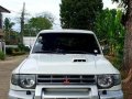 Selling Pearl White Mitsubishi Pajero 2004 in Davao-4