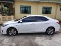 Selling Pearl White Toyota Corolla altis 2015 in Alfonso-7