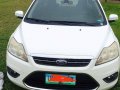 White Ford Focus 2013 for sale in Manila-4
