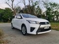 Selling White Toyota Yaris 2017 in Plaridel-7