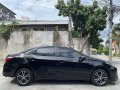 Selling Black Toyota Corolla Altis 2017 in Quezon-5