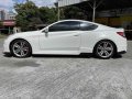 Selling White Hyundai Genesis 2010 in Pasig-5