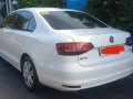 Selling White Volkswagen Jetta 2016 in Pasig-5